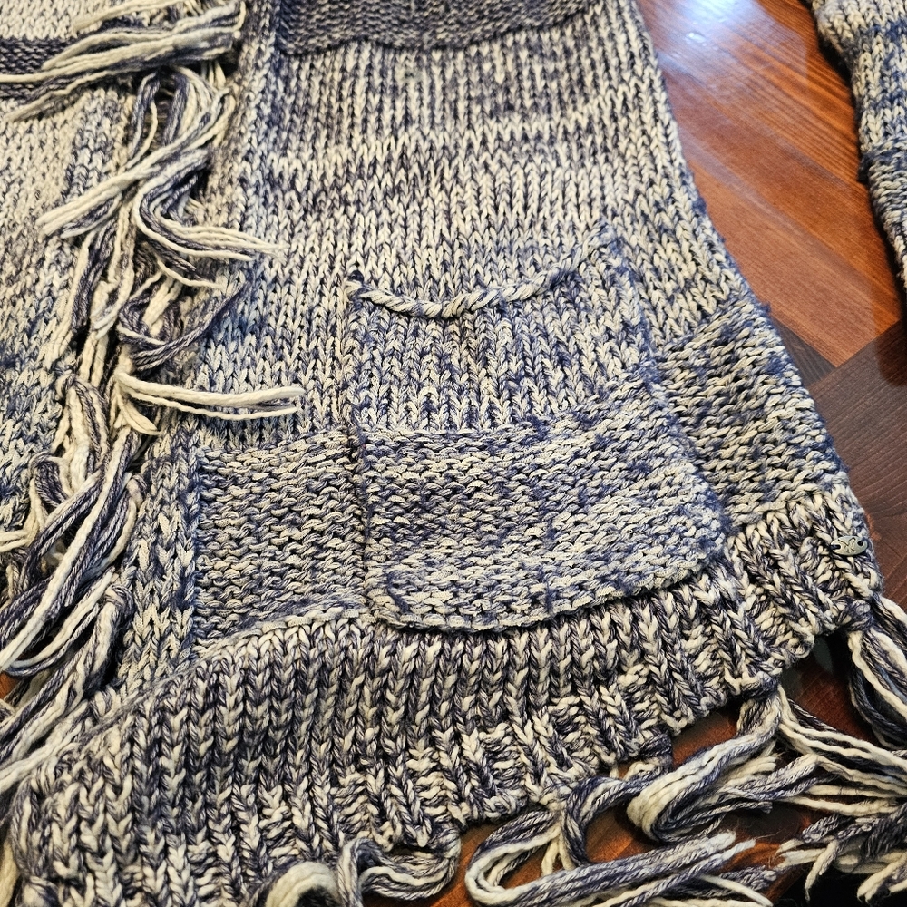 American Eagle Outfitters Boho fringe cardigan. Denim blues. Size medium - Picture 3 of 5
